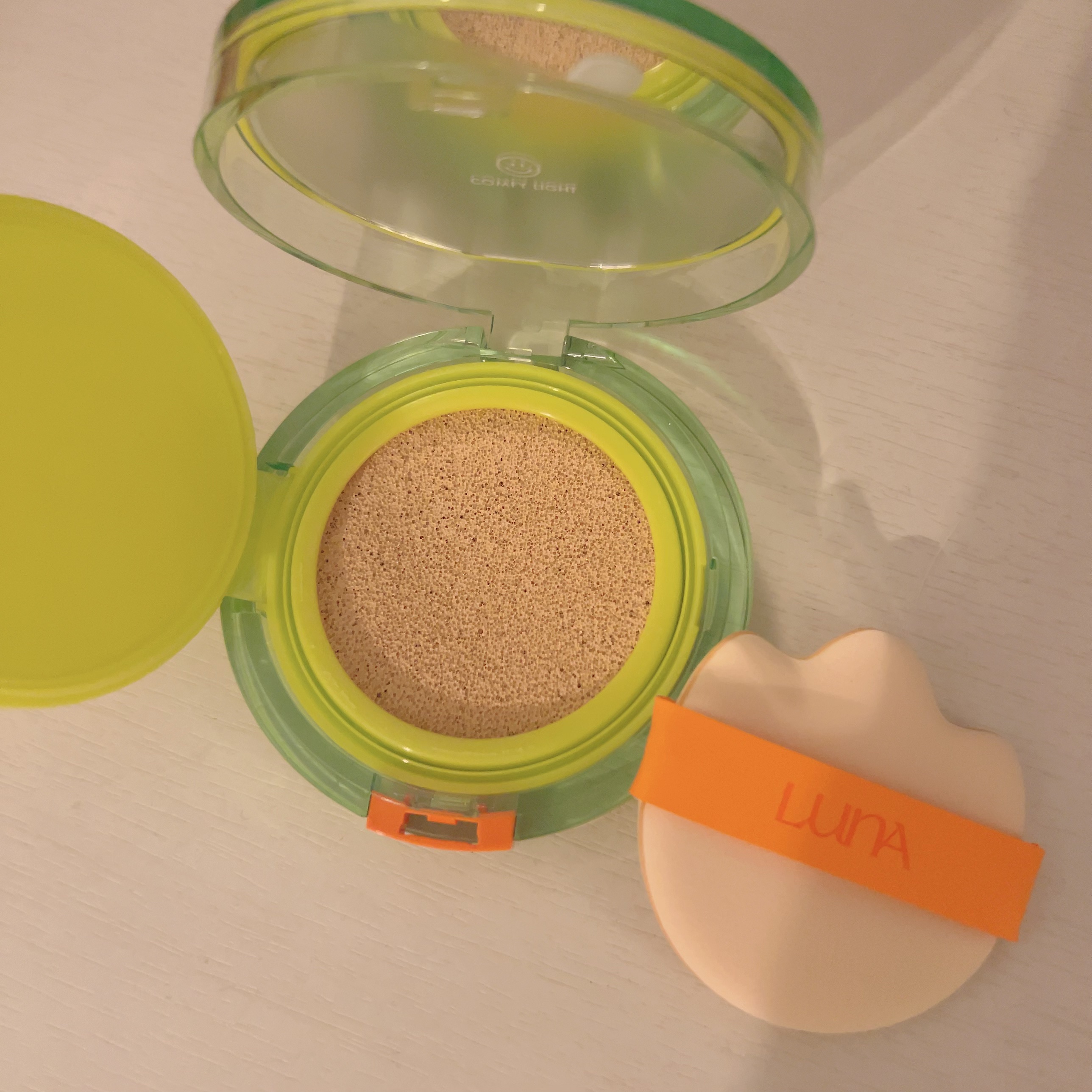 コンフィーライトクッション/LUNA/クッションファンデーションを使ったクチコミ（2枚目）