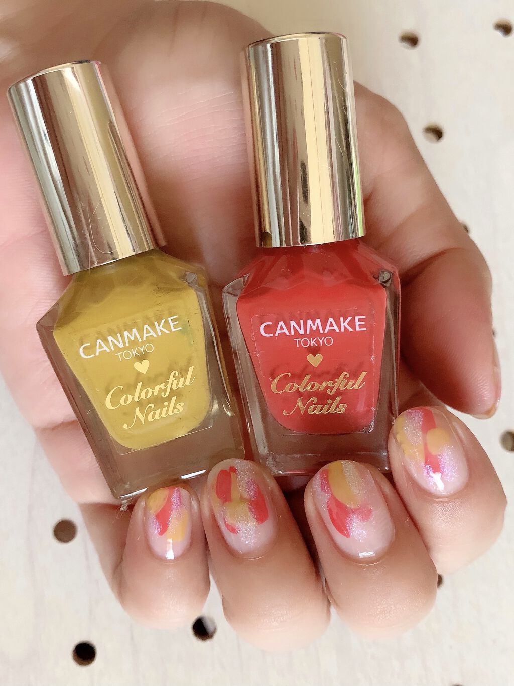 カラフルネイルズ/キャンメイク/マニキュアを使ったクチコミ（1枚目）