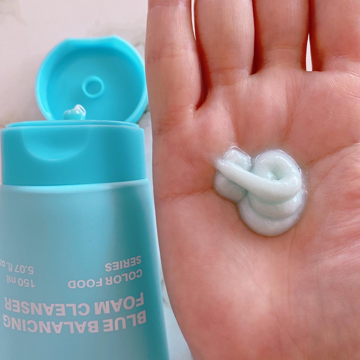 カラーフードシリーズブルーバランシングフォームクレンザー/Tovegan/洗顔フォームを使ったクチコミ（3枚目）