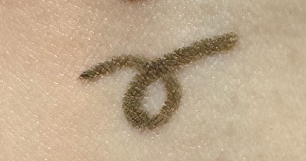 クリーミータッチライナー 08 マッチャカーキ/キャンメイク/ジェルアイライナーを使ったクチコミ（2枚目）