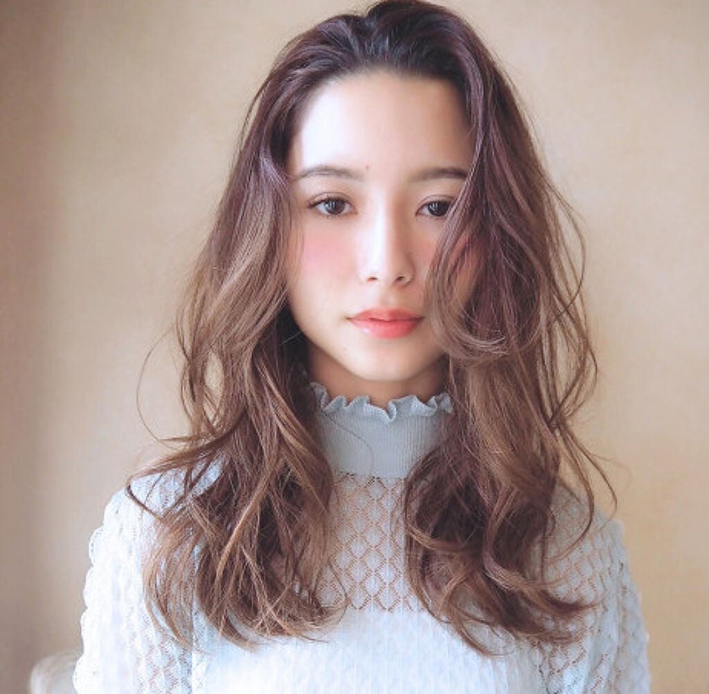 【定番】おフェロメイクの方法をご紹介!血色感で「モテ」をGETのサムネイル