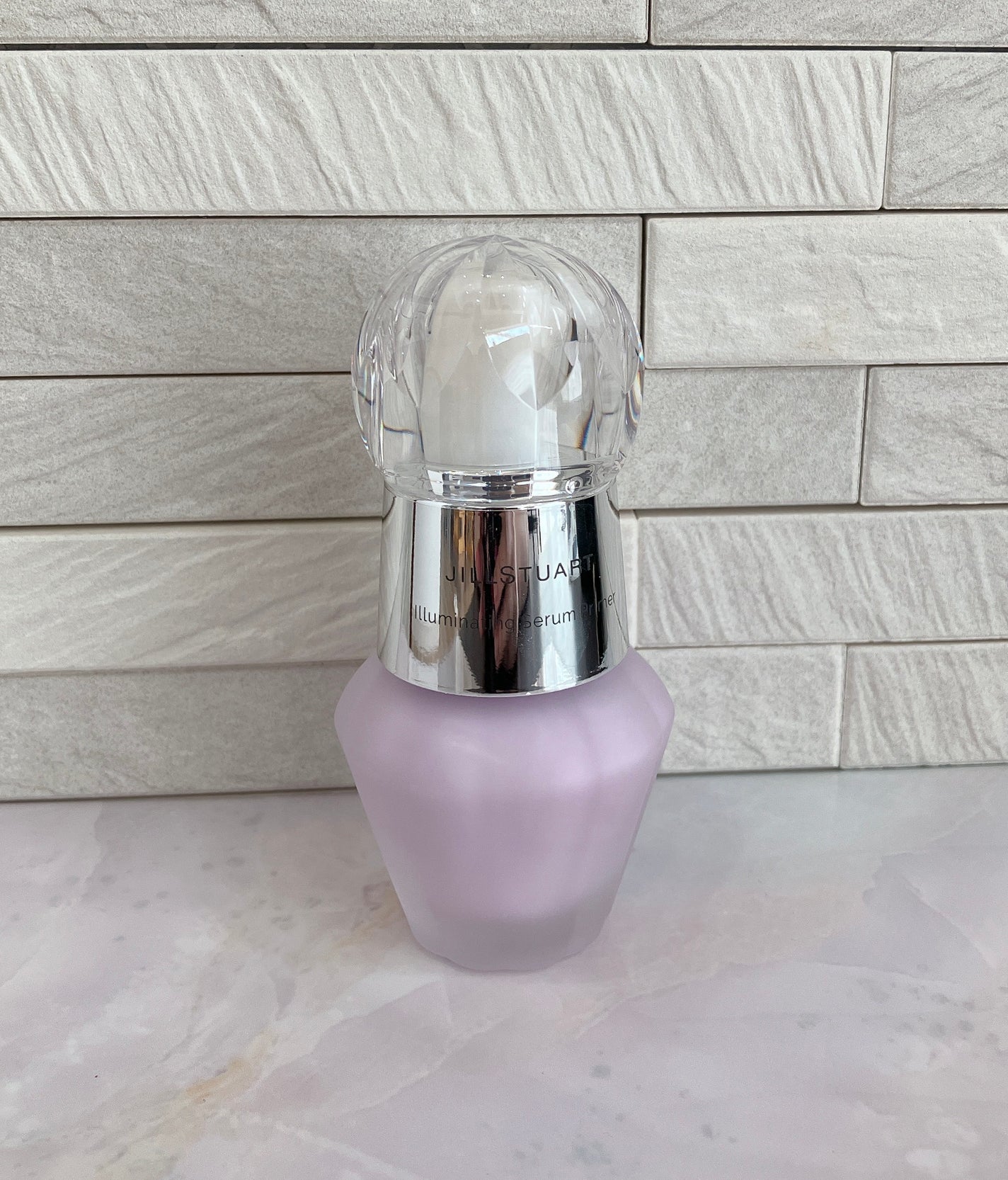 ジルスチュアート イルミネイティング セラムプライマー/JILL STUART/化粧下地を使ったクチコミ(1枚目)