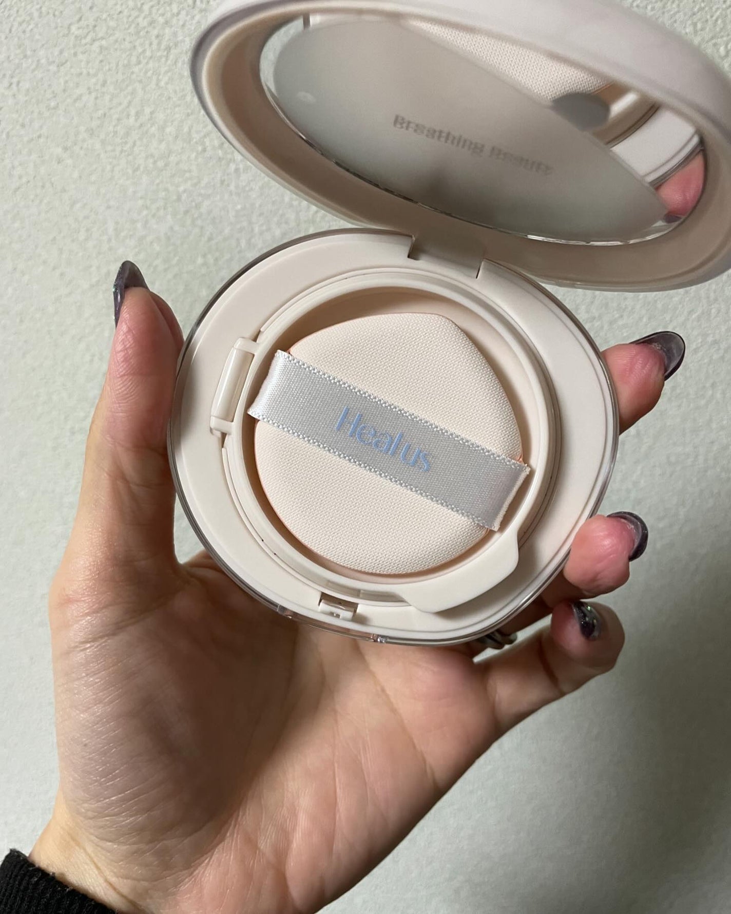 ブリージンググロークッション/Healus/クッションファンデーションを使ったクチコミ(4枚目)