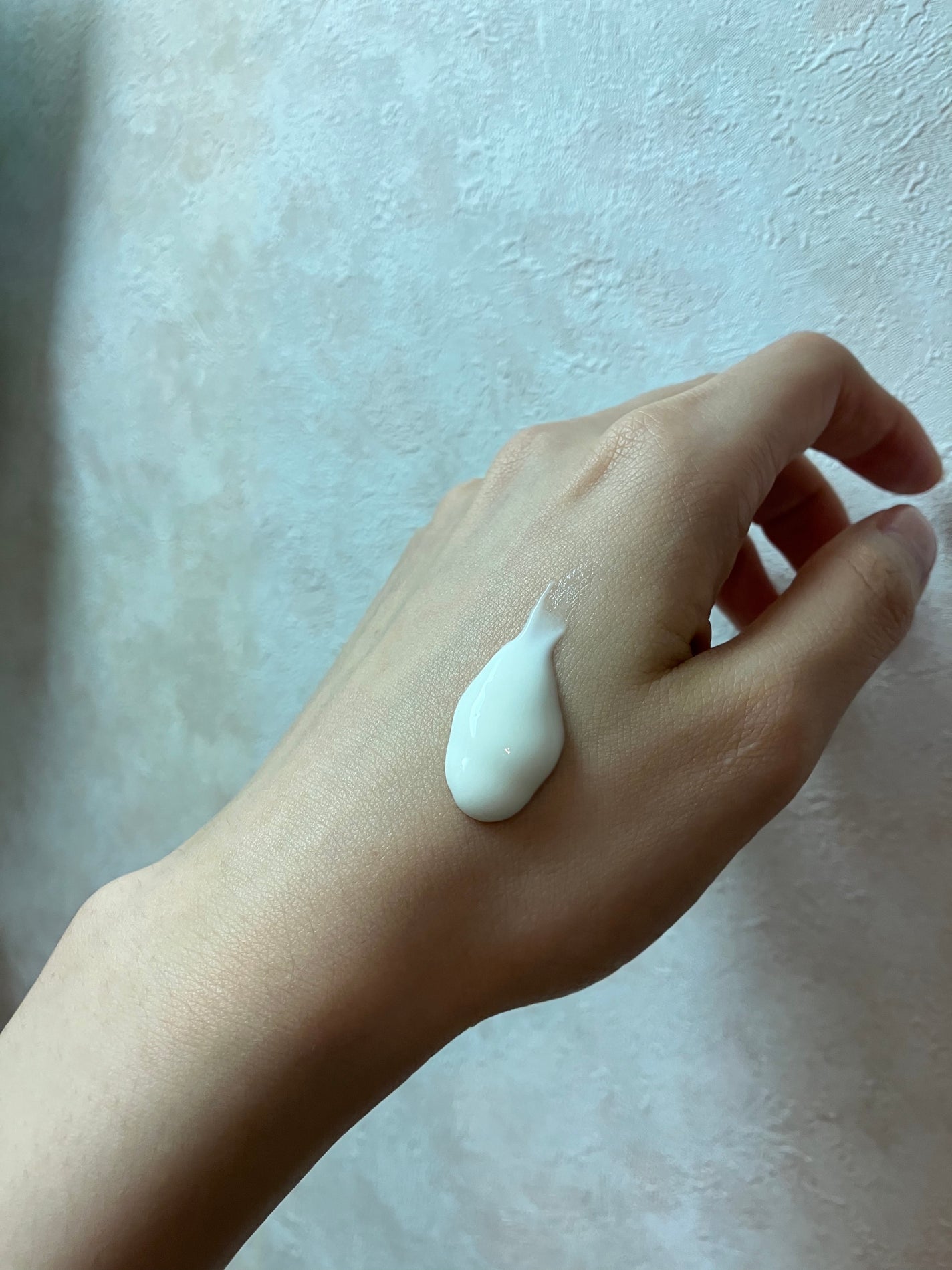 プロテクティブ UVエッセンス/excel/日焼け止めローションを使ったクチコミ(3枚目)