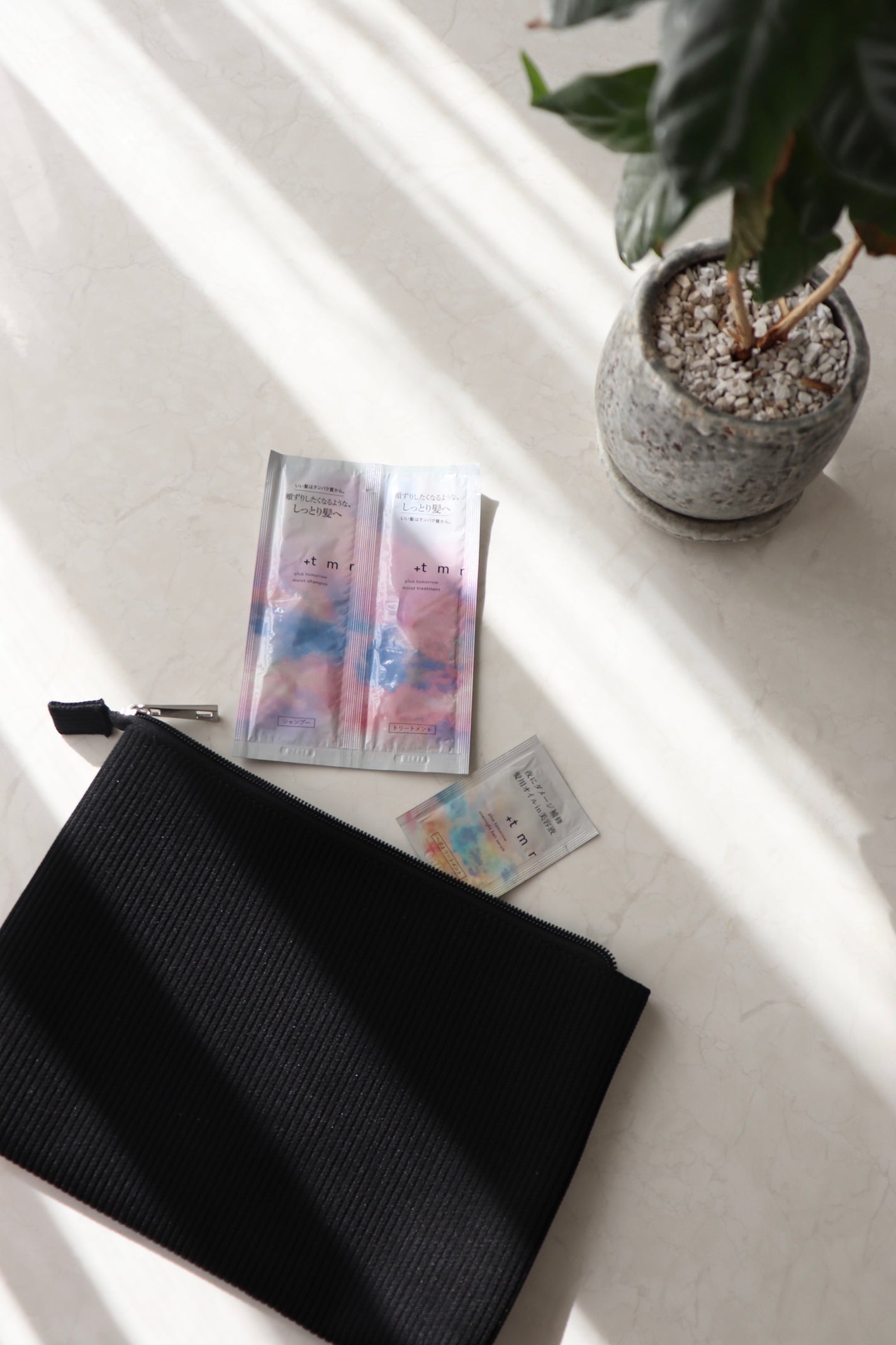 オーバーナイト ヘアセラム/+tmr/ヘアオイルを使ったクチコミ(1枚目)