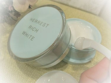 HERREST RICH WHITE/HERREST/オールインワン化粧品を使ったクチコミ（1枚目）