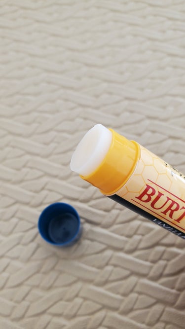 BURT'S BEES VB モイスチャライジング リップバームのクチコミ「リピ確リップ💄
【使った商品】
BURT'S BEES
VB モイスチャライジング リップバー.....」（3枚目）