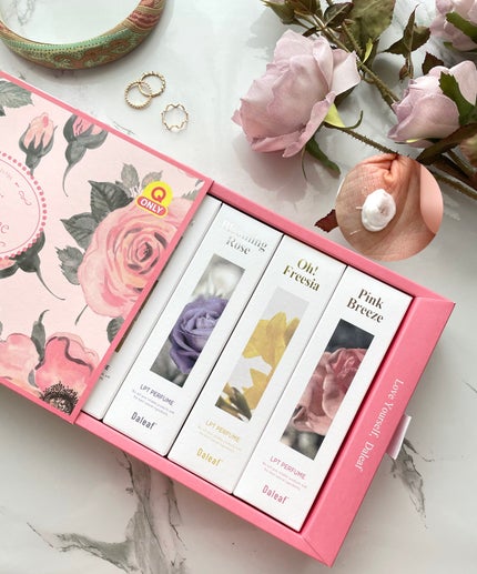 パフュームヘアパックインミスト Pink Breeze/Daleaf/アウトバストリートメントを使ったクチコミ(1枚目)