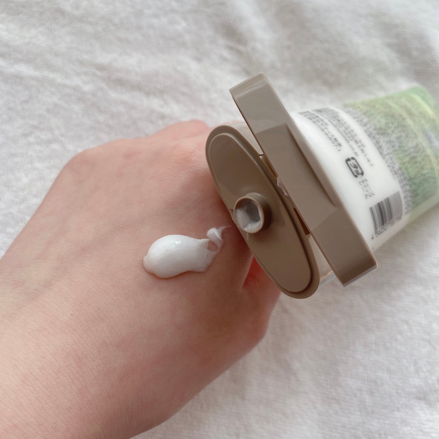 キレイ・デ・ボーテ フレッシュソープ/キレイ・デ・ラボ/洗顔フォームを使ったクチコミ(4枚目)