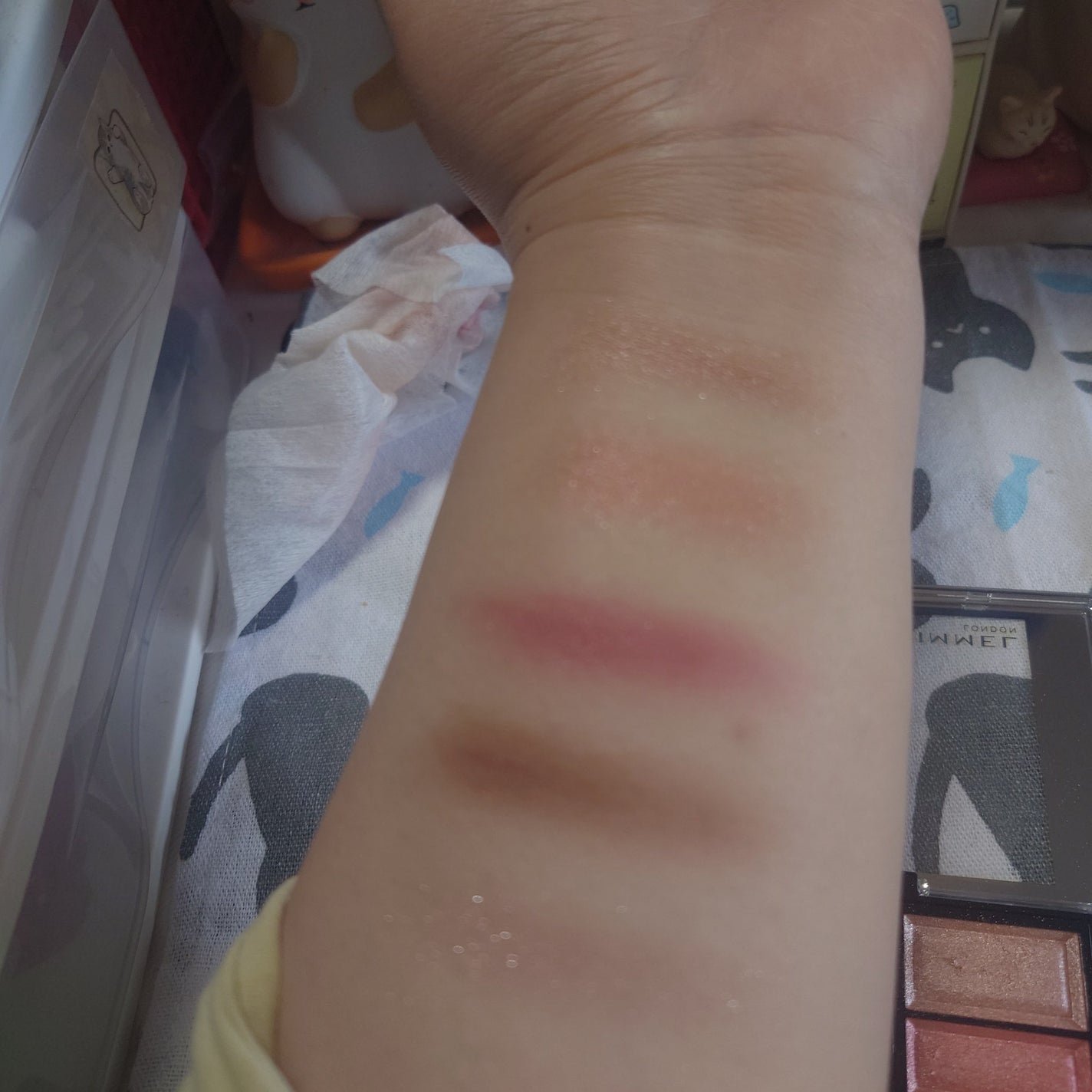 ショコラスウィート アイズ/リンメル ロンドン/アイシャドウパレットを使ったクチコミ(2枚目)