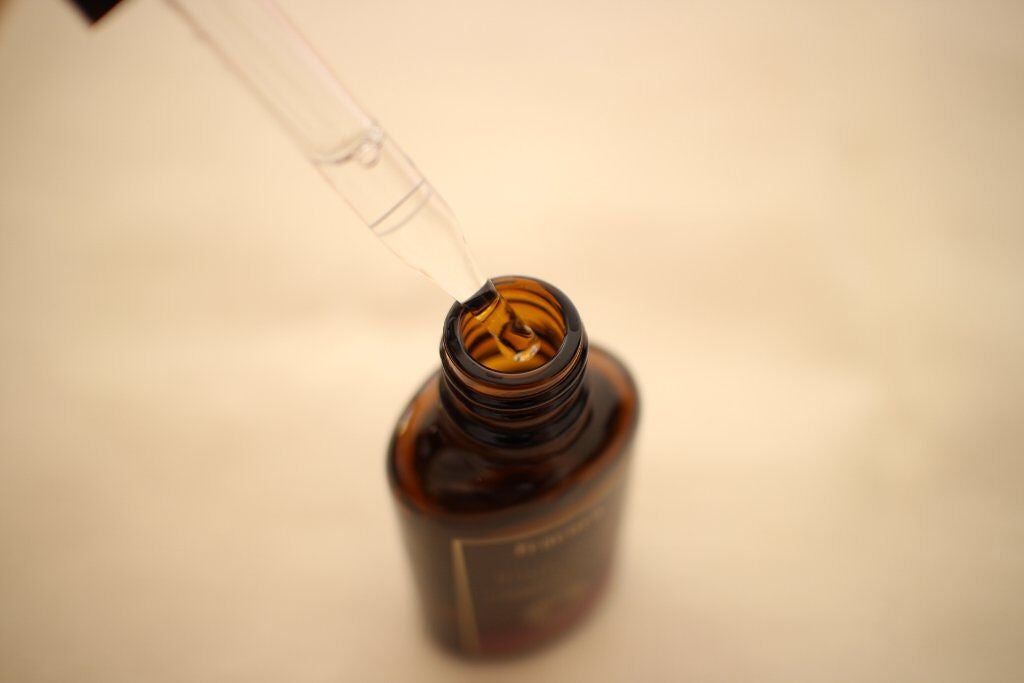 ヒト幹細胞培養エキス原液/fracora/美容液を使ったクチコミ(2枚目)