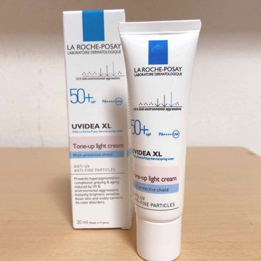 LA ROCHE-POSAY
UVイデア XL プロテクショントーンアップ

私は敏感＋乾燥肌です。

秋から冬にかけては、乾燥が更に酷くなり気付くと顔面カサカサで粉吹き肌に、、😔
お化粧をするのも、鏡