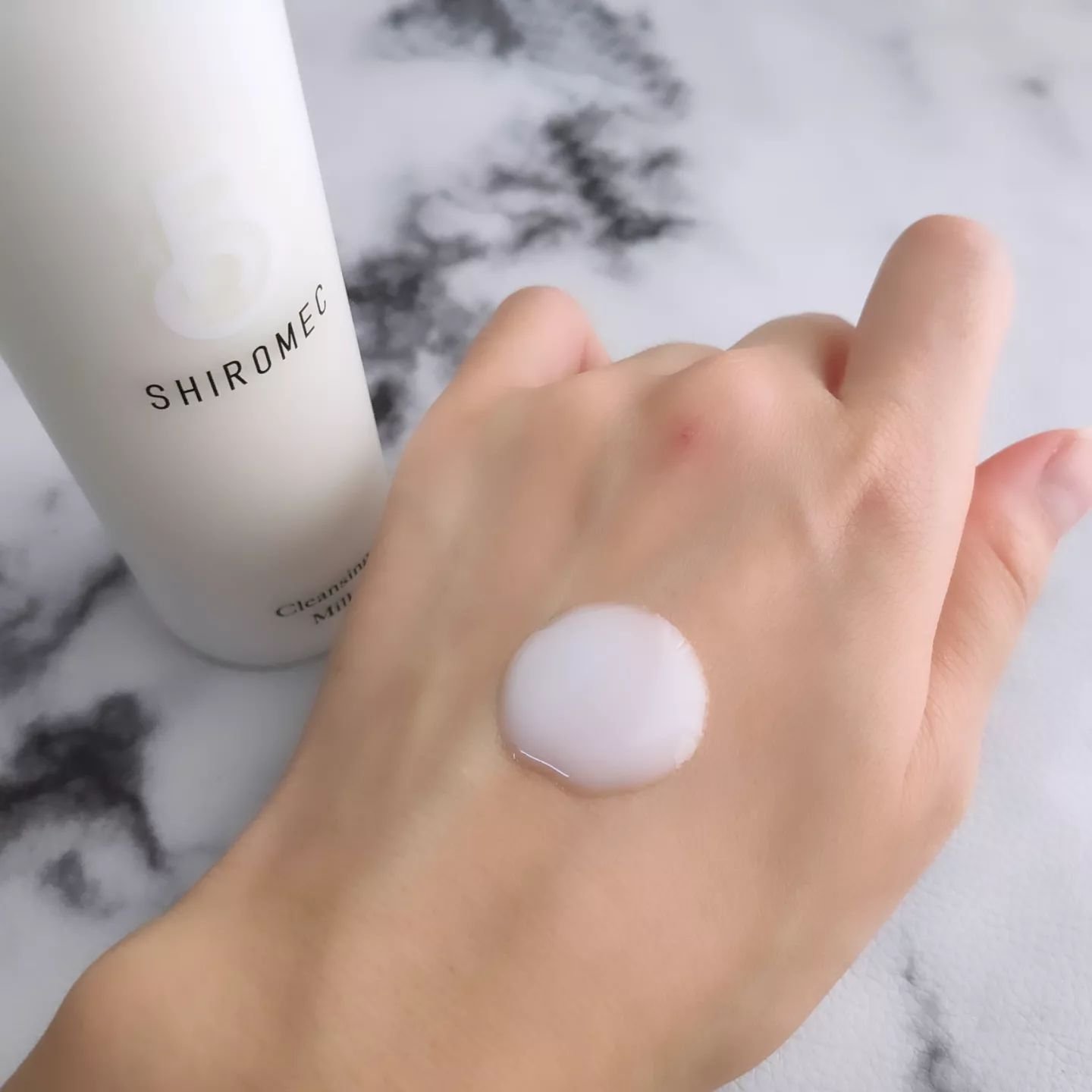 シロメク　クレンジングミルク/BELME/ミルククレンジングを使ったクチコミ（3枚目）