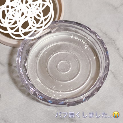 毛穴レスパウダー/CEZANNE/プレストパウダーを使ったクチコミ(4枚目)