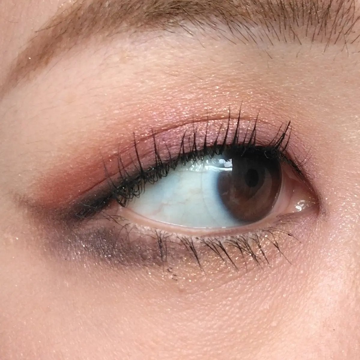 森 on LIPS 「#今日のメイクFENTYBEAUTYSNAPSHADOWHOL..」(3枚目)