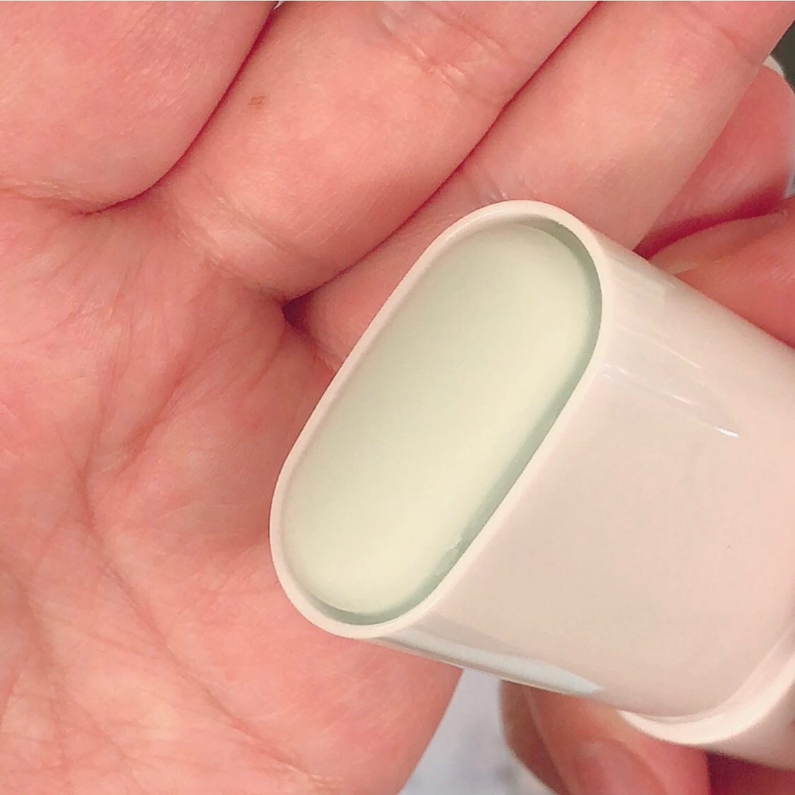 マデカダーマシールド セーフサンスティック（SPF50+ PA++++）/センテリアン24/日焼け止めスティックを使ったクチコミ（3枚目）