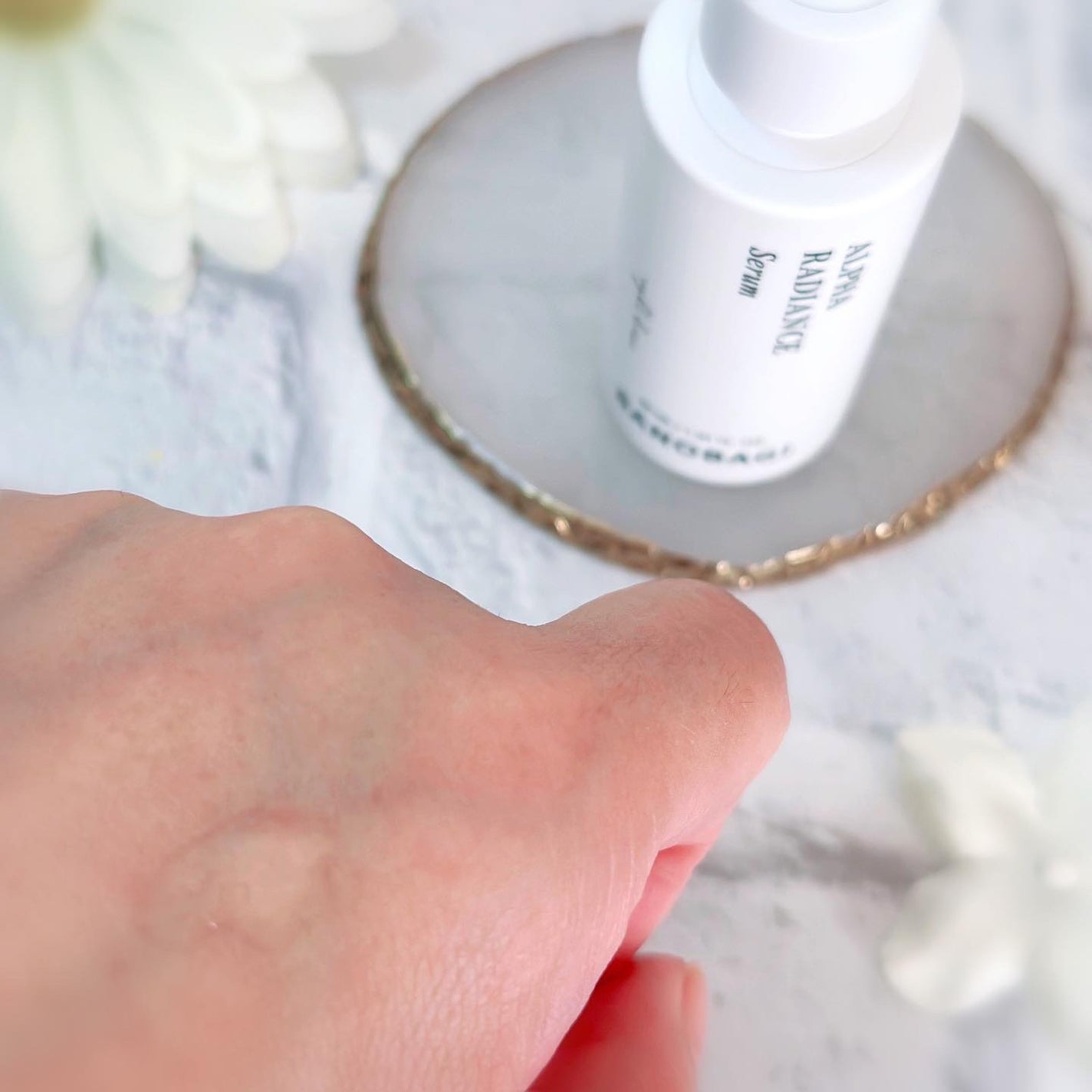 アルファラディアンスグローセラム/BANOBAGI/美容液を使ったクチコミ(3枚目)