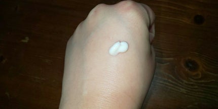 ディープリーエンリッチド ボディローション フォレストレモンの香り/ヴァセリン/ボディローションを使ったクチコミ(2枚目)