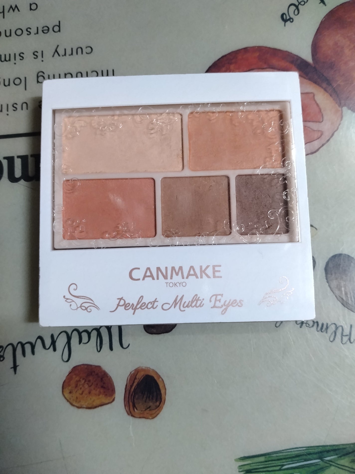 パーフェクトマルチアイズ/キャンメイク/アイシャドウパレットを使ったクチコミ(1枚目)