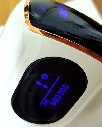 サファイヤIPL光脱毛器/NiZmir/家庭用脱毛器を使ったクチコミ(6枚目)