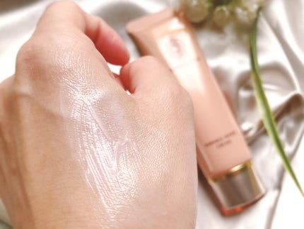 ぴぴちゃん22@フォロバ100% on LIPS 「さらっと塗るだけ15秒!ふれたくなる手・肌へ…♡パーフェクトワ..」(5枚目)