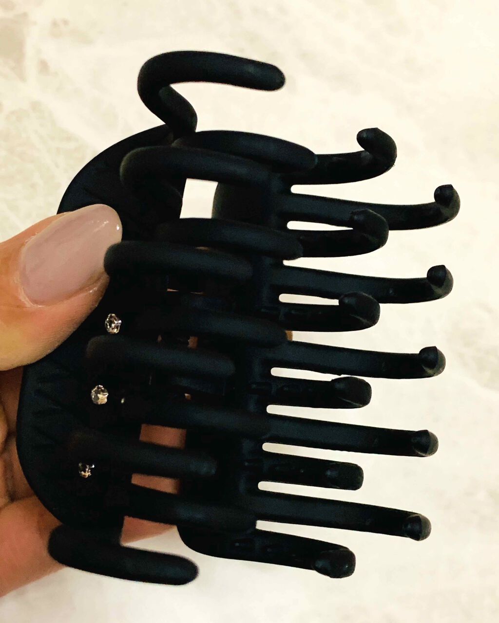 バンスクリップ ダブル レッグストーン/DAISO/ヘアアクセサリーを使ったクチコミ（2枚目）