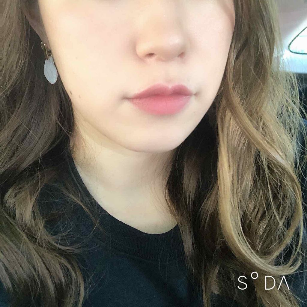 キス クッション リップ ティント/REVLON/リップティントを使ったクチコミ（2枚目）