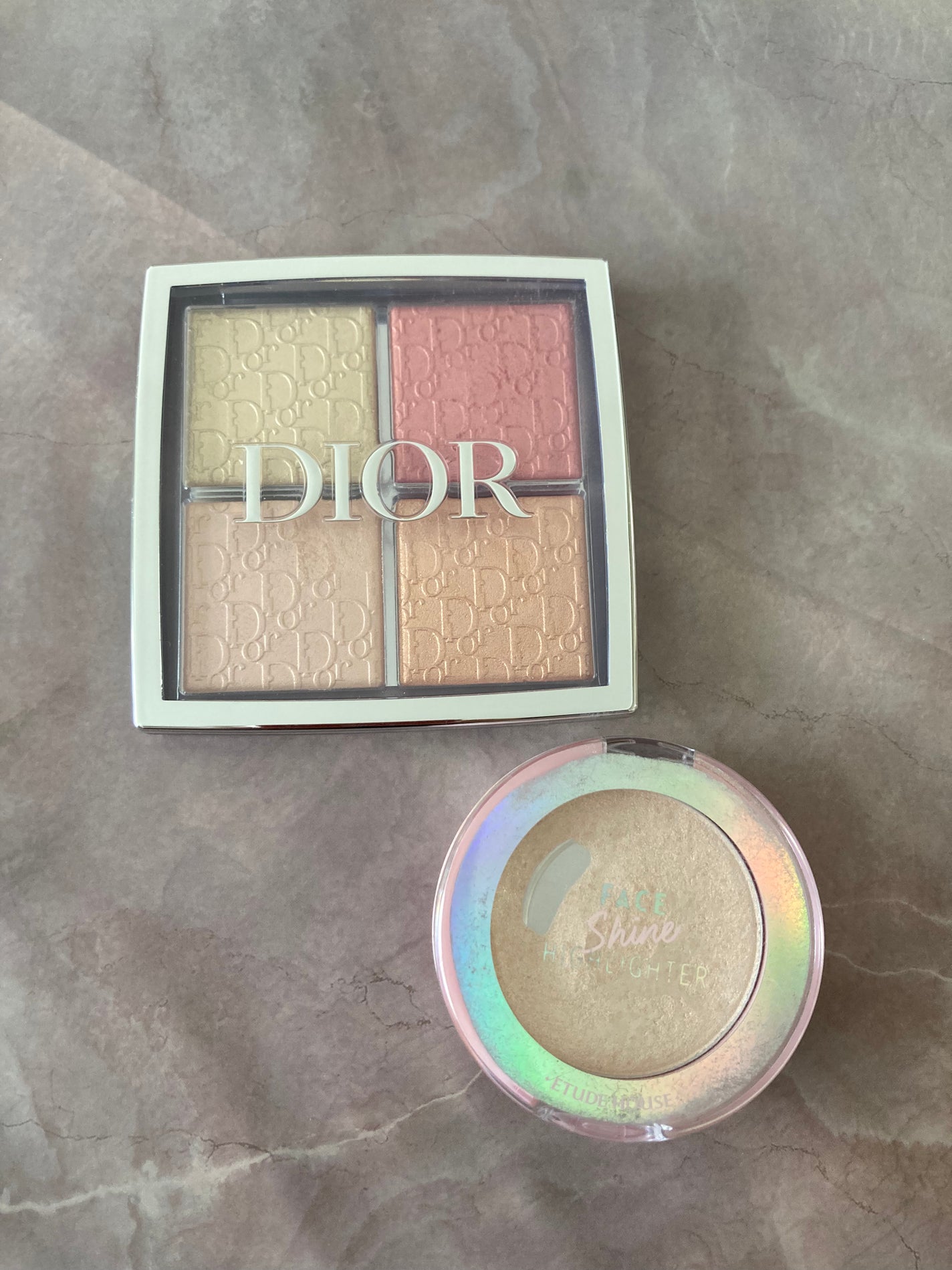 ディオール バックステージ フェイス グロウ パレット/Dior/ハイライトを使ったクチコミ(2枚目)