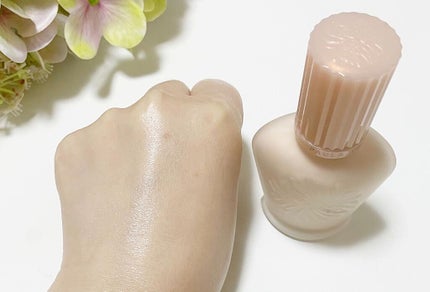 モイスチュアライジング ファンデーション プライマー/PAUL & JOE BEAUTE/化粧下地を使ったクチコミ(3枚目)