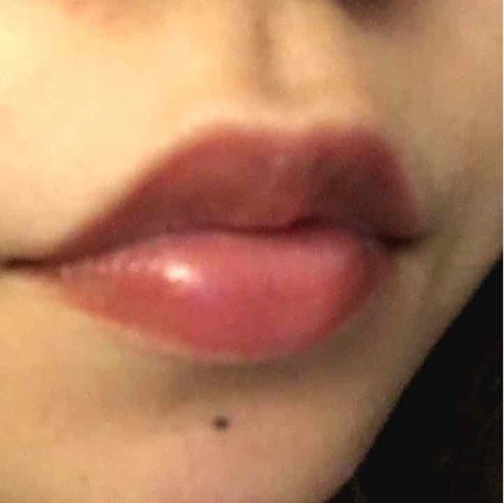 ステイオンバームルージュ/キャンメイク/口紅を使ったクチコミ(2枚目)