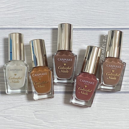 カラフルネイルズ/キャンメイク/マニキュアを使ったクチコミ(4枚目)