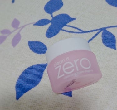 🕊️clean it zero cleansing balm 
※写真はoriginal

最高のクレンジングに出会った！！！！！

Qoo10でお試しサイズ４つセットを買いました☺️
気になってたけど