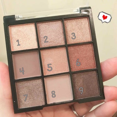 UR GLAM　BLOOMING EYE COLOR PALETTE/U R GLAM/パウダーアイシャドウを使ったクチコミ（2枚目）