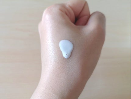 カラーファンデーション/RMK/リキッドファンデーションを使ったクチコミ(3枚目)