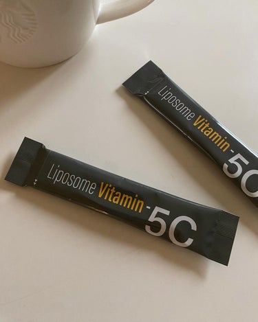 renaTerra Liposome Vitamin - 5Cのクチコミ「🍋✨

@renaterra_official 
#レナテーラ
#リポソームビタミン5c (3.....」（1枚目）