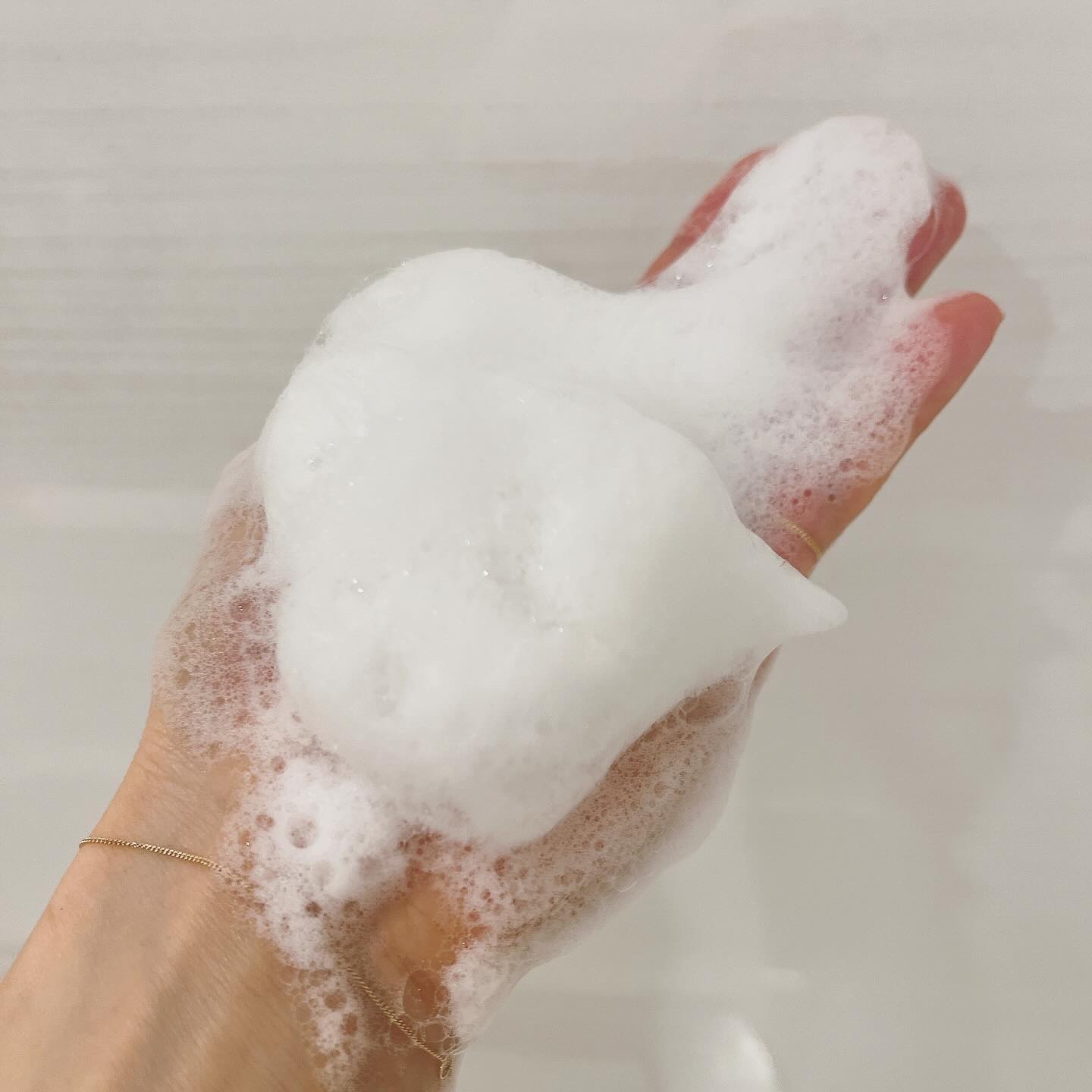 ディープモイスト ジェルボディウォッシュ 本体500ml/&honey/ボディソープを使ったクチコミ（3枚目）