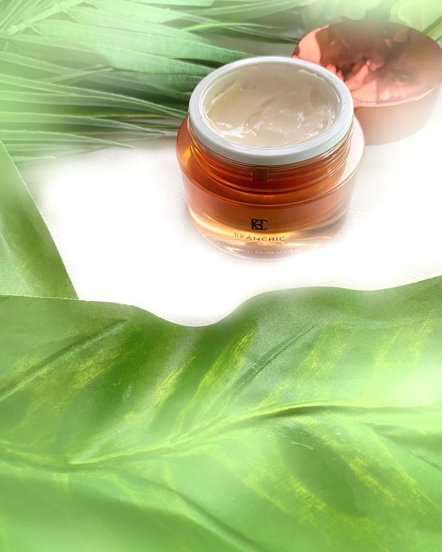 フェイスパワーオン　クリーム/BRANCHIC/フェイスクリームを使ったクチコミ（2枚目）