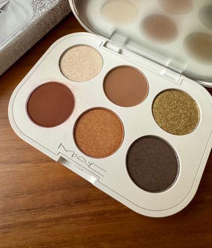 スコール ゴールズ アイシャドウ パレット × 6/M・A・C/アイシャドウパレットを使ったクチコミ(4枚目)