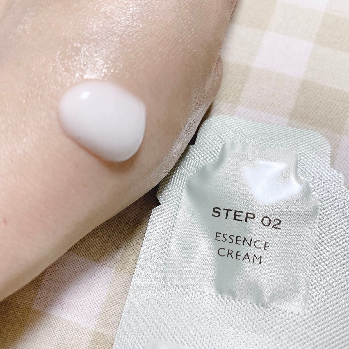 ディープモイスチャー マスク (ケアクリーム付き)/cerXcer/シートマスク・パックを使ったクチコミ(3枚目)