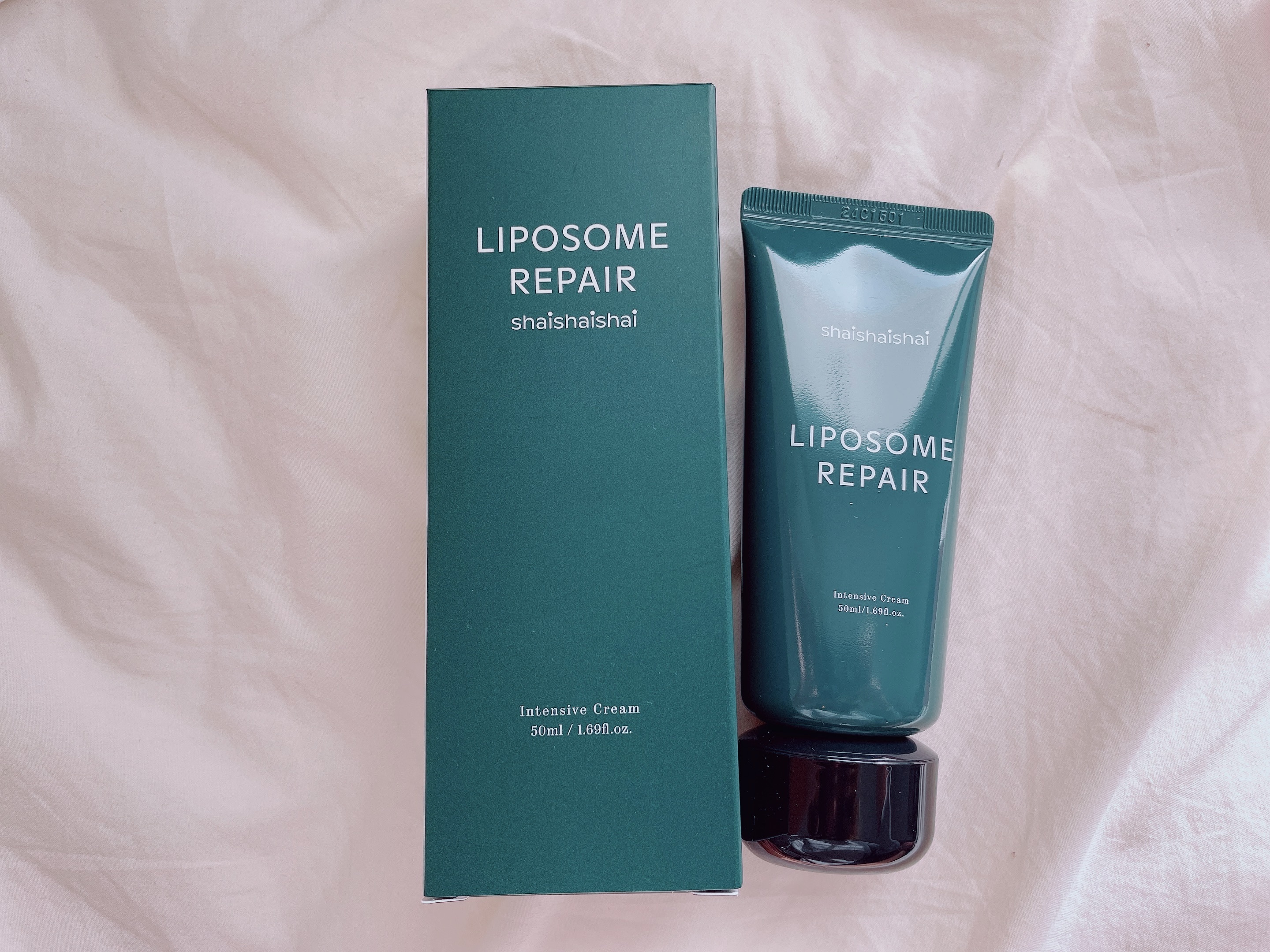 ⭐️プレゼント⭐️
シャイシャイシャイ(@shaishaishai.jp)様から
リポソームリペアミルキークリームを頂きました！

👄 72時間乾かない保湿で、季節の変わり目でも安心の輝きバリアミルキークリーム。

🩷1週間でインナード