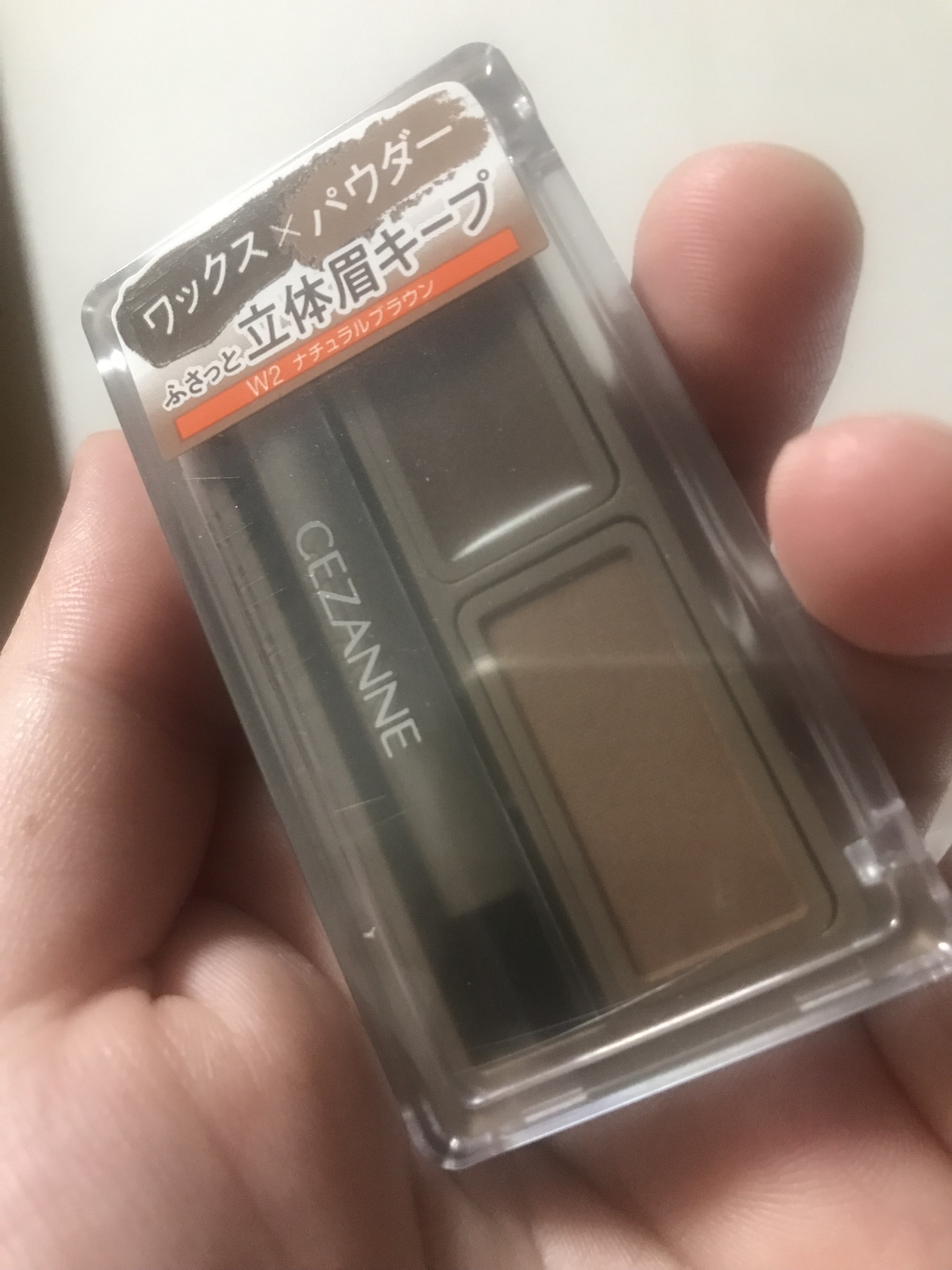 \ セザンヌ新作💓 /

☑️CEZANNEアイブロウワックス＆パウダー

セザンヌから待望の💗アイブロウワックス発売👏

実際にこれを使って仕上げた眉が2枚目！
一個でここまで仕上がるのは嬉しいですね🙌

ひとつだけ残念なのはブラ