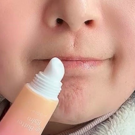 リップバターバーム/ASUNE /リップケアを使ったクチコミ(3枚目)