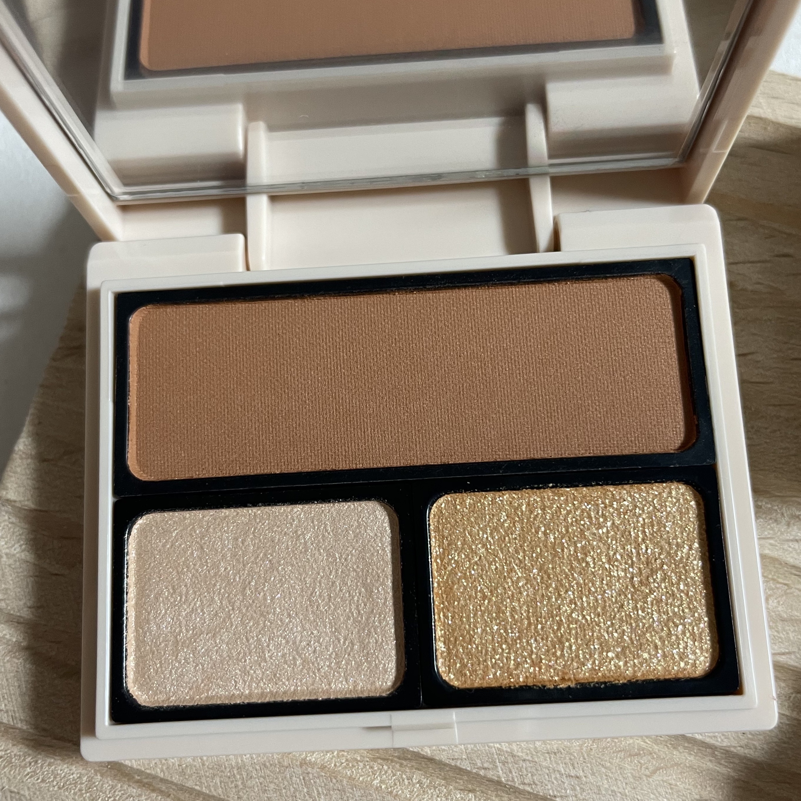 アイカラーパレット/Upt/アイシャドウパレットを使ったクチコミ（2枚目）