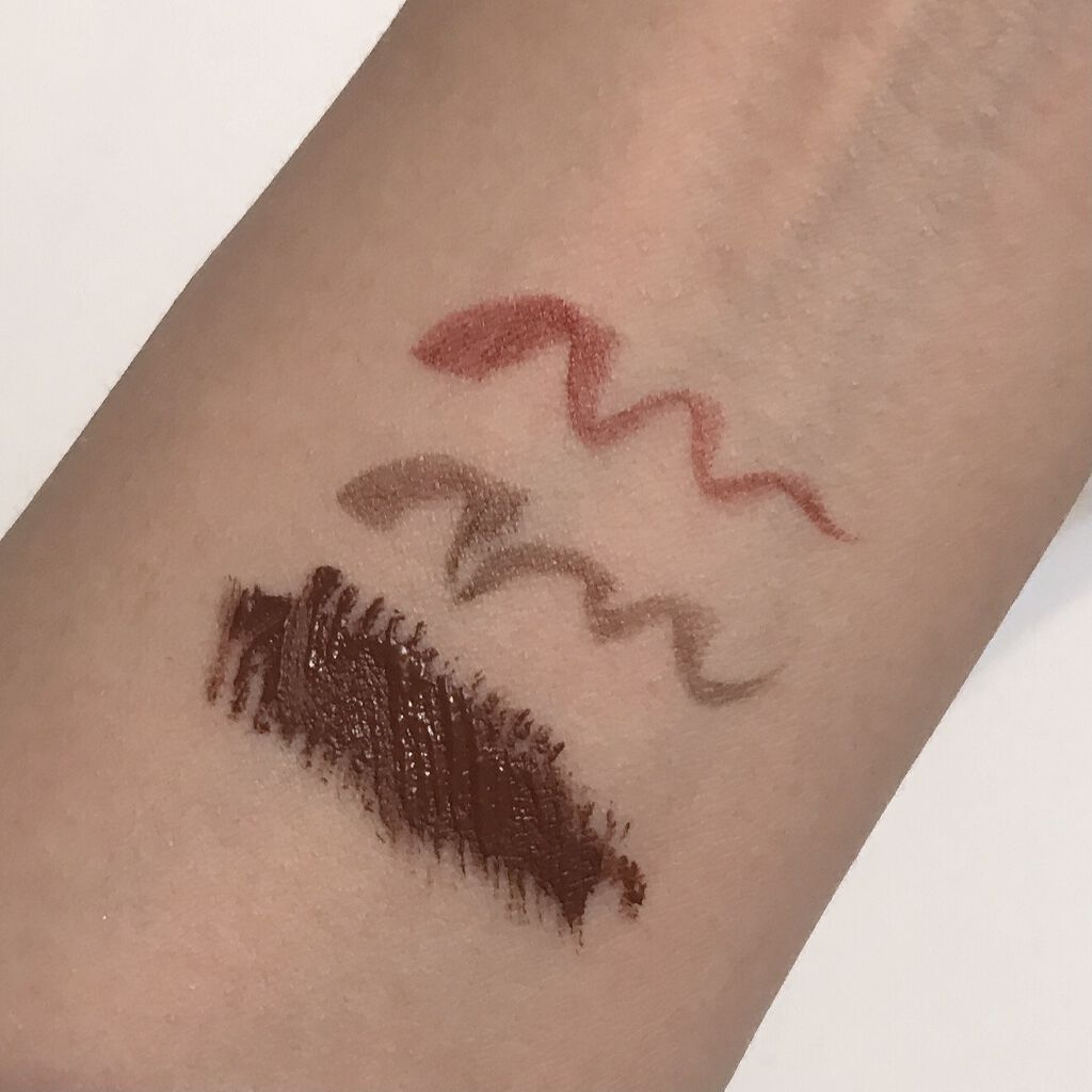 ニュアンスリキッドアイライナー/CEZANNE/リキッドアイライナーを使ったクチコミ（2枚目）