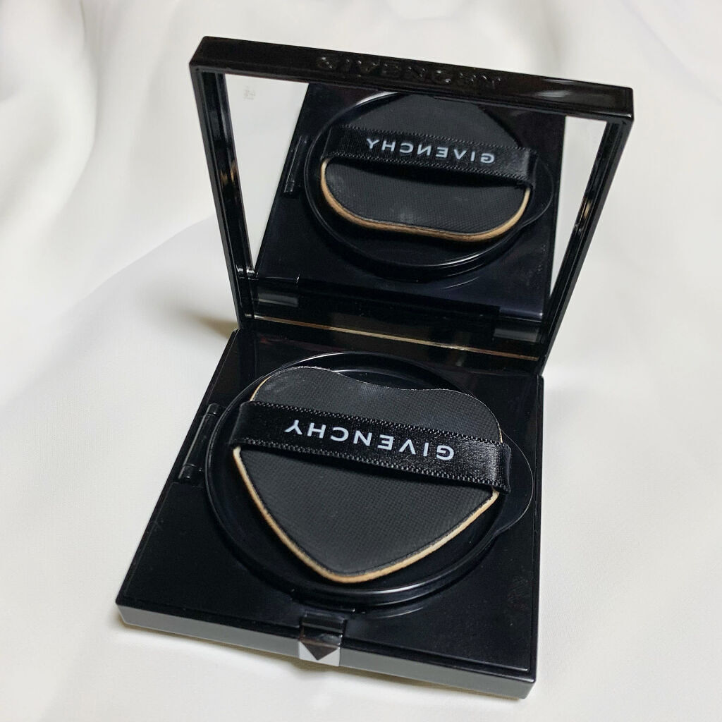 タン・クチュール・クッション C104/GIVENCHY/クッションファンデーションを使ったクチコミ（3枚目）