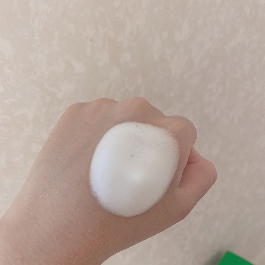 りん on LIPS 「なめらか本舗 薬用泡洗顔 🤍肌荒れと、ニキビ予防しながら透明感..」(2枚目)