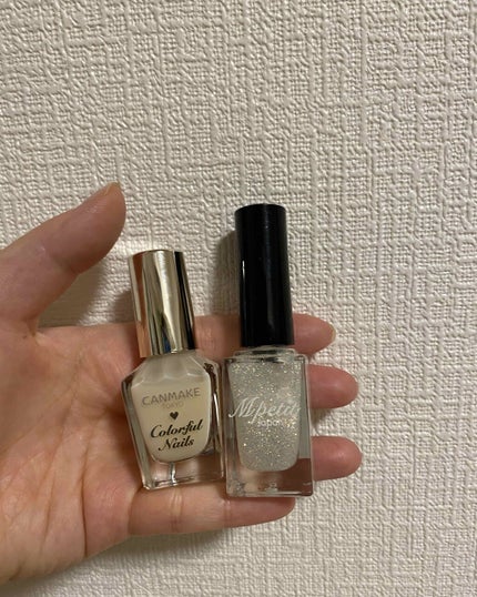 カラフルネイルズ/キャンメイク/マニキュアを使ったクチコミ(2枚目)