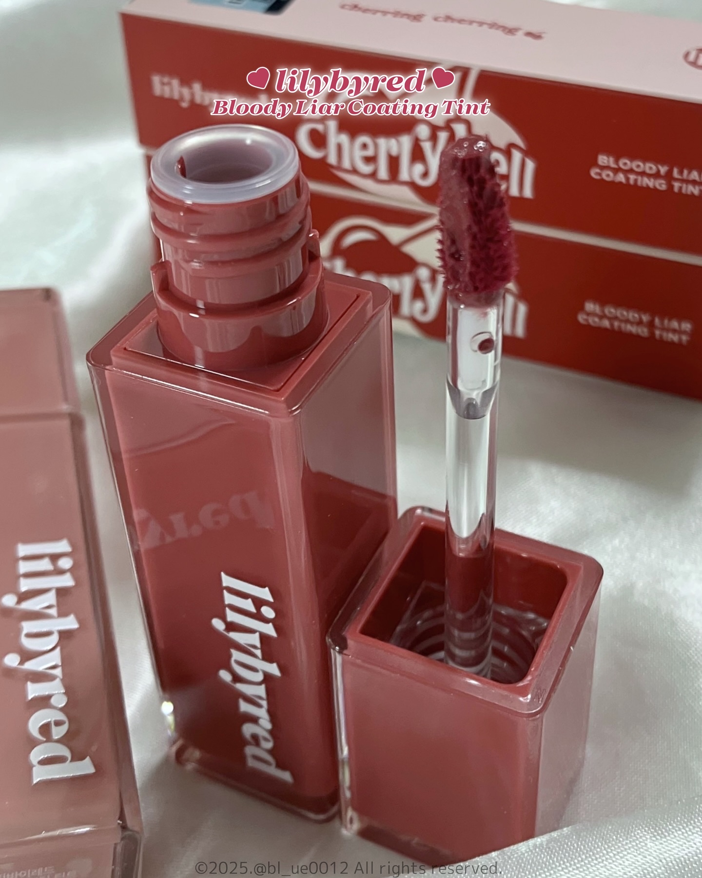 ブラッディライアー コーティングティント/lilybyred/リップティントを使ったクチコミ（3枚目）