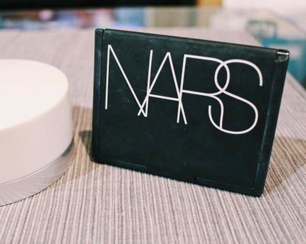 ライトリフレクティングセッティングパウダー プレスト N/NARS/プレストパウダーを使ったクチコミ(4枚目)