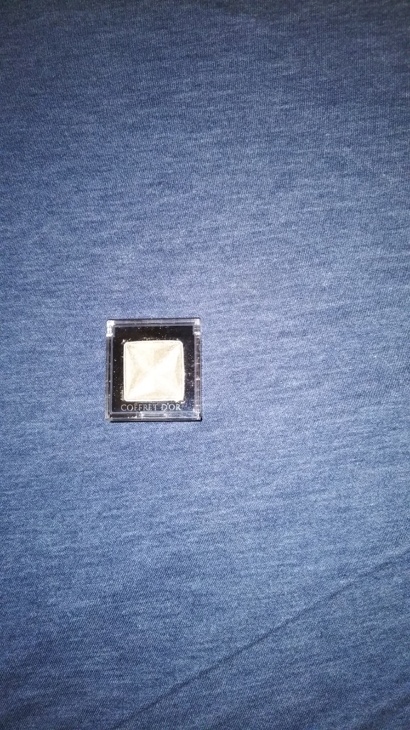 アディクション ザ アイシャドウ/ADDICTION/単色アイシャドウを使ったクチコミ（1枚目）